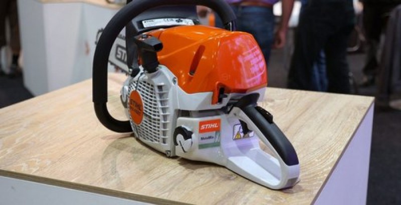 Stihl MS-462 Heavy Duty Petrol Chainsaw, 25 Inch, 72.2cc, 6hp