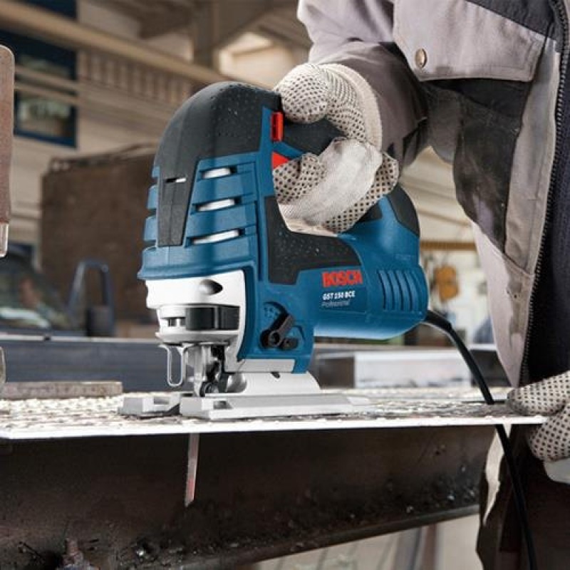 Bosch 780W Professional Jigsaw, GST 150 BCE