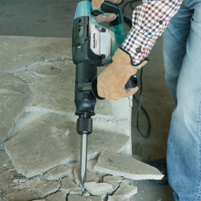 Makita M8600B Demolition Hammer, 900W